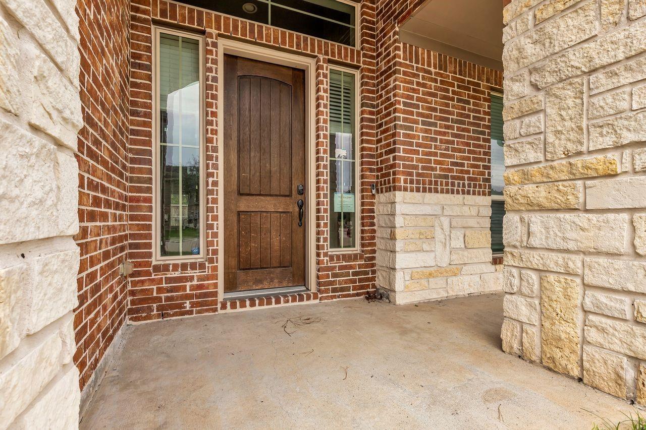 2739 Barrington Branch Drive