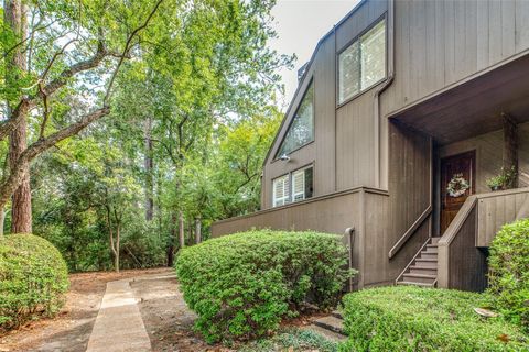 Tiny photo for 246 Litchfield Lane, Houston, TX 77024 (MLS # 79465009)