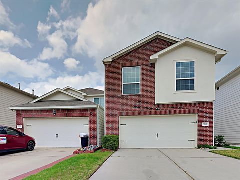 Photo of 5202 Dauntless Drive, Houston, TX 77066 (MLS # 13638242)