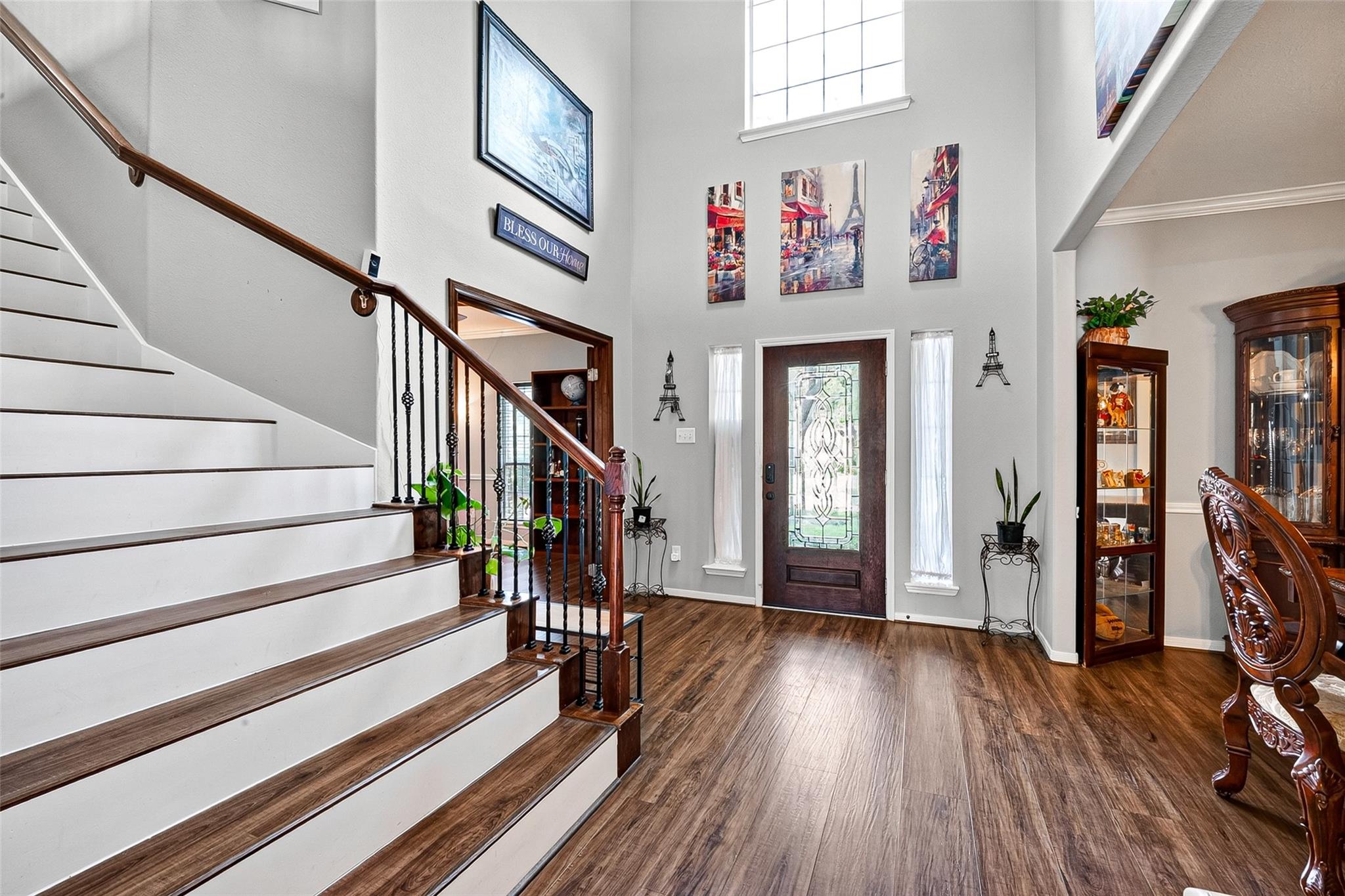 2221 Tracy Way