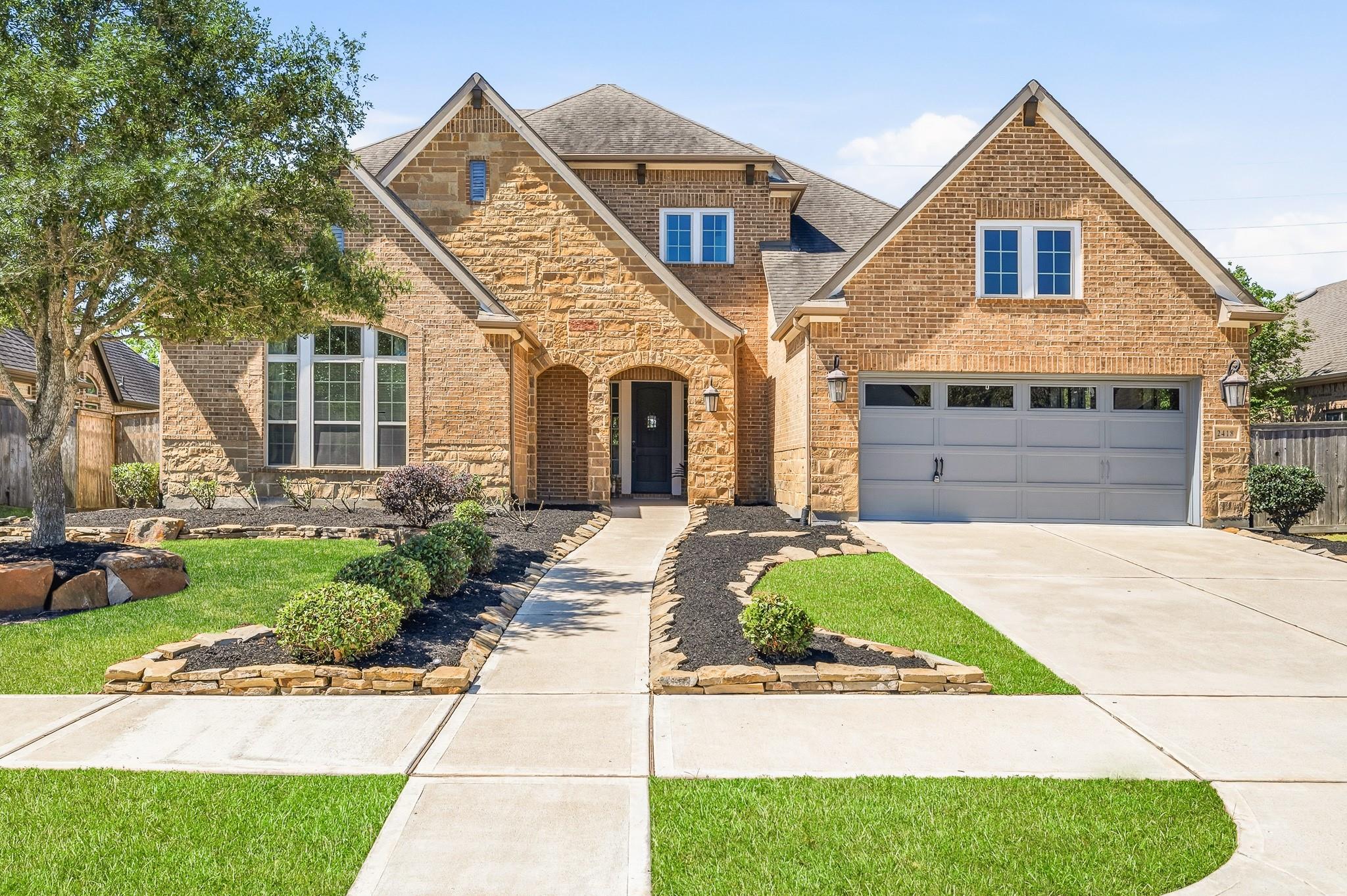 2418 Sandhill Crest Lane