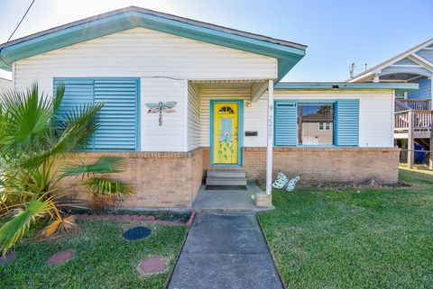 Homes For Sale - 2209 Saladia Street<br/> Galveston County, Galveston, TX 77551