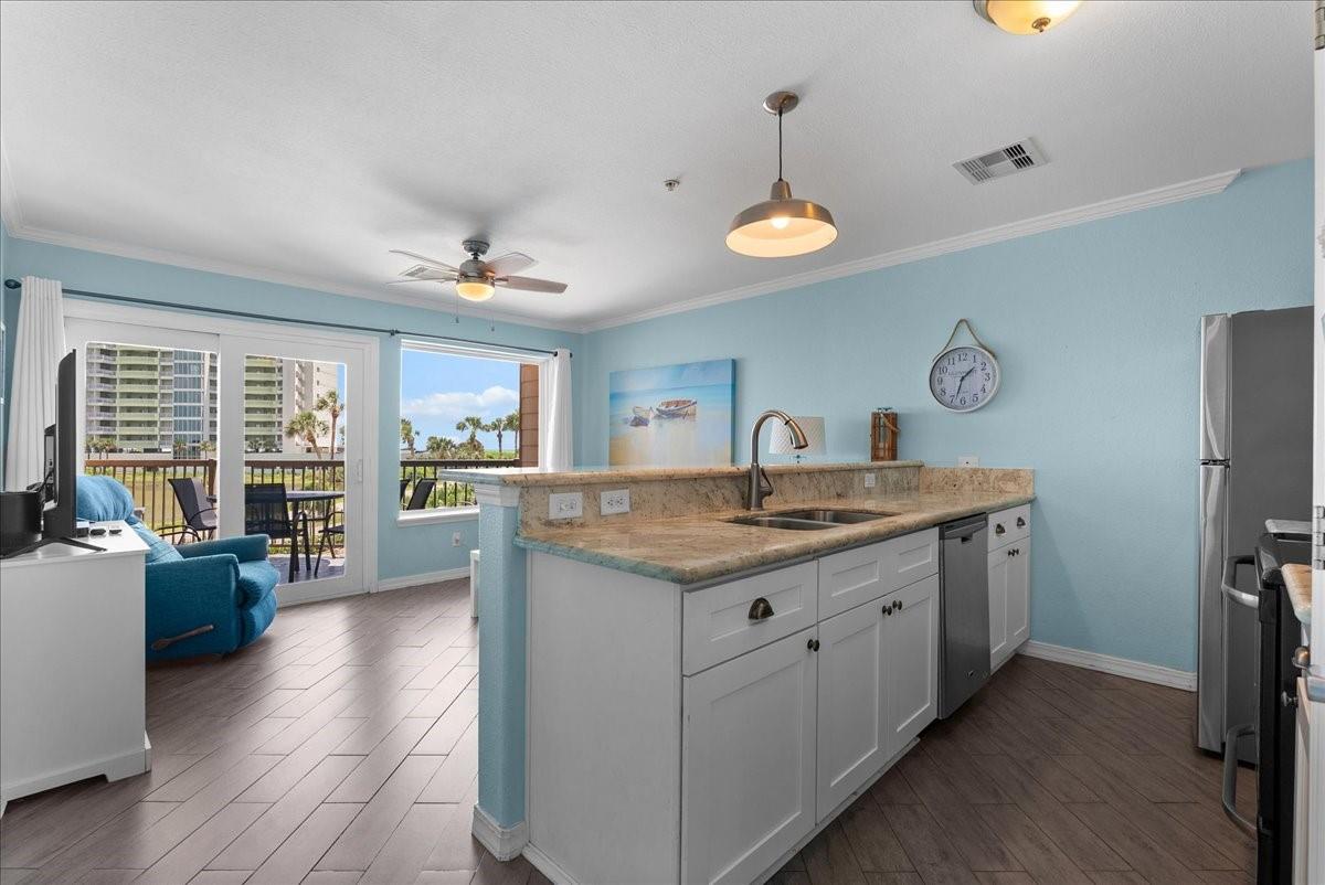 9520 Seawall Boulevard 152