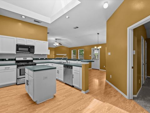 Tiny photo for 3014 Lonesome Ridge Court, Sugar Land, TX 77498 (MLS # 56754089)
