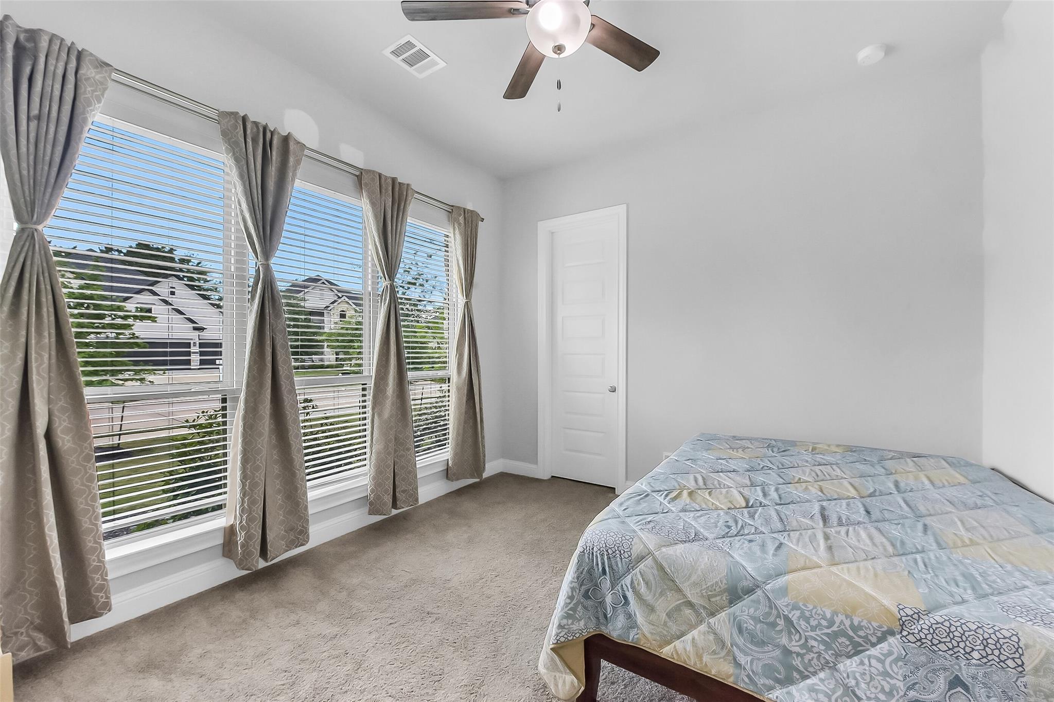 11927 Carillon Forest Drive