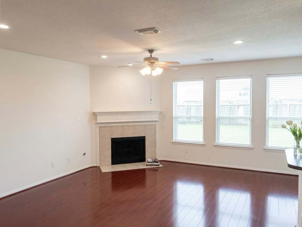 Photo of 2032 Creek Shore Lane, Pearland, TX 77581 (MLS # 30068814)
