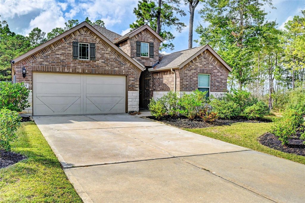 Photo of 865 Spruce Pine Drive, Conroe, TX 77318 (MLS # 81580637)