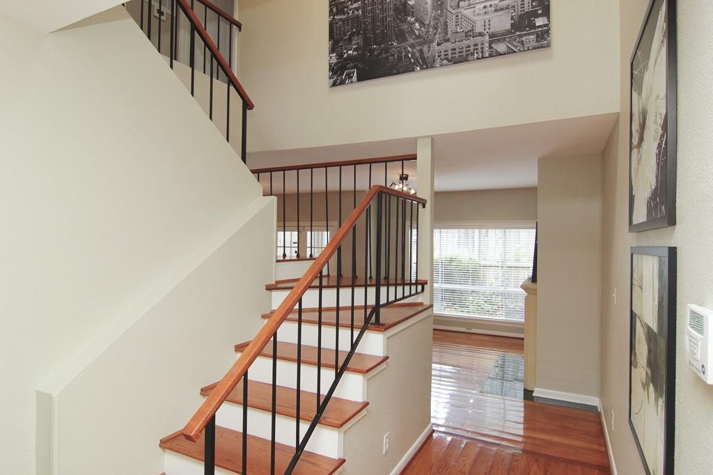 Photo of 1300 Augusta Drive #32, Houston, TX 77057 (MLS # 2100865)