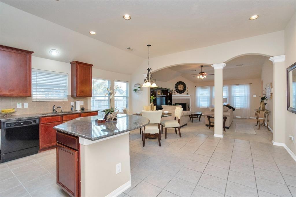 19107 Mustang Pointe Lane