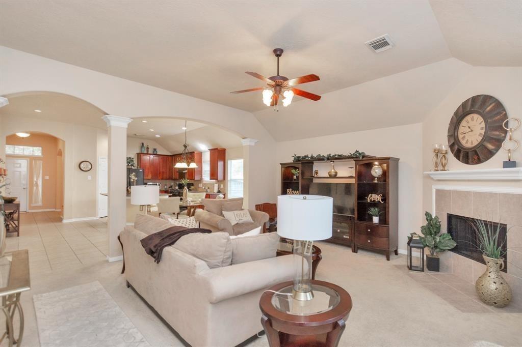 19107 Mustang Pointe Lane