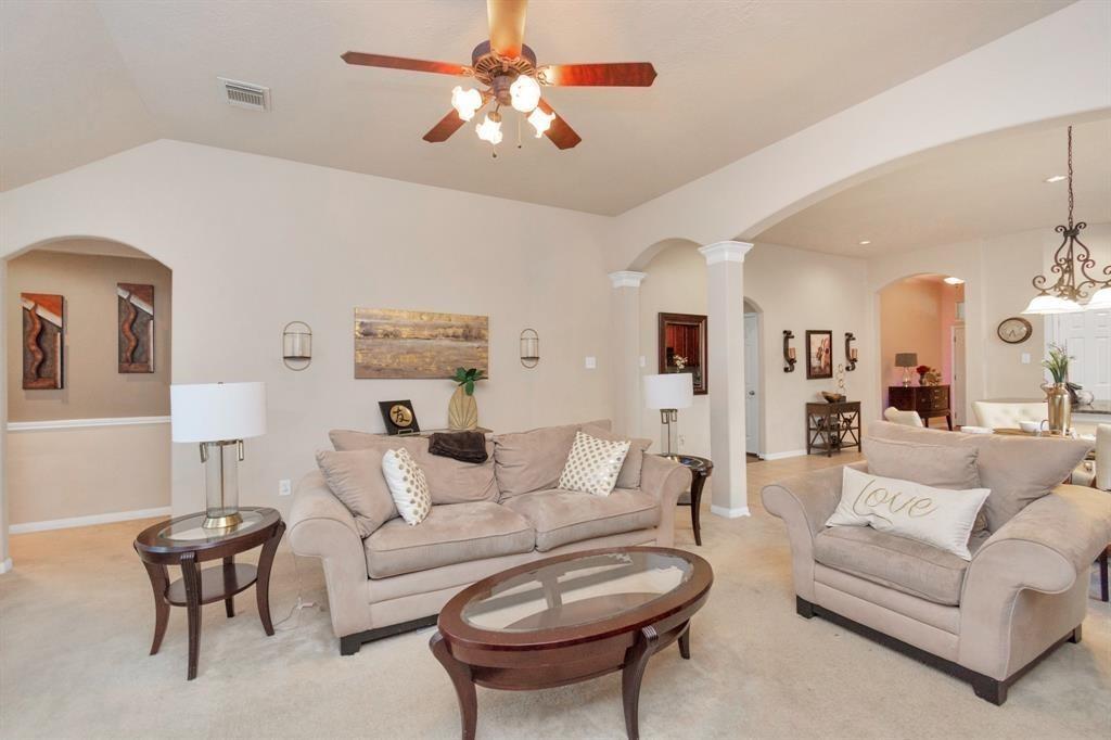 19107 Mustang Pointe Lane