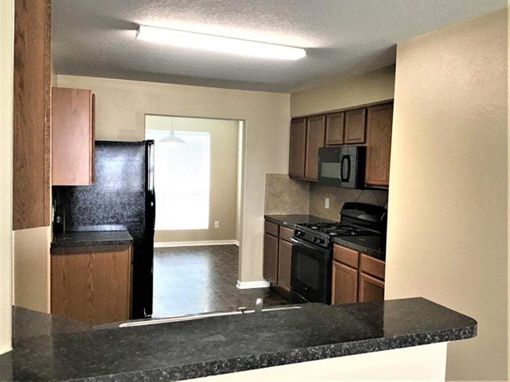 16843 Blackberry Lily Lane