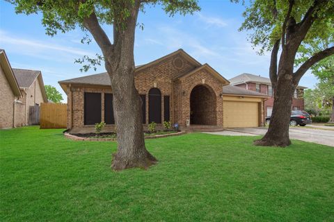 Photo of 12714 Hidden Castle Drive, Houston, TX 77015 (MLS # 67532290)