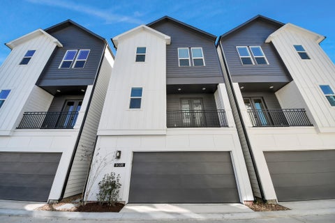Photo of 1104 Mansfield Street #E, Houston, TX 77091 (MLS # 38052183)