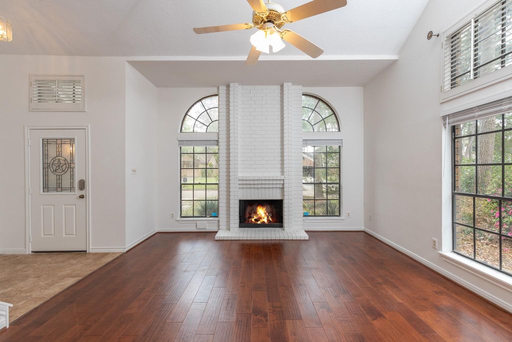 Photo of 3223 Golden Willow Dr, Kingwood, TX 77339 (MLS # 61695498)