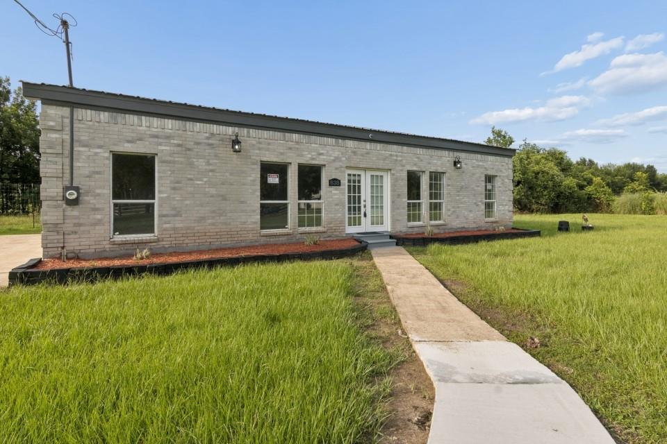 638 Kelly Lane