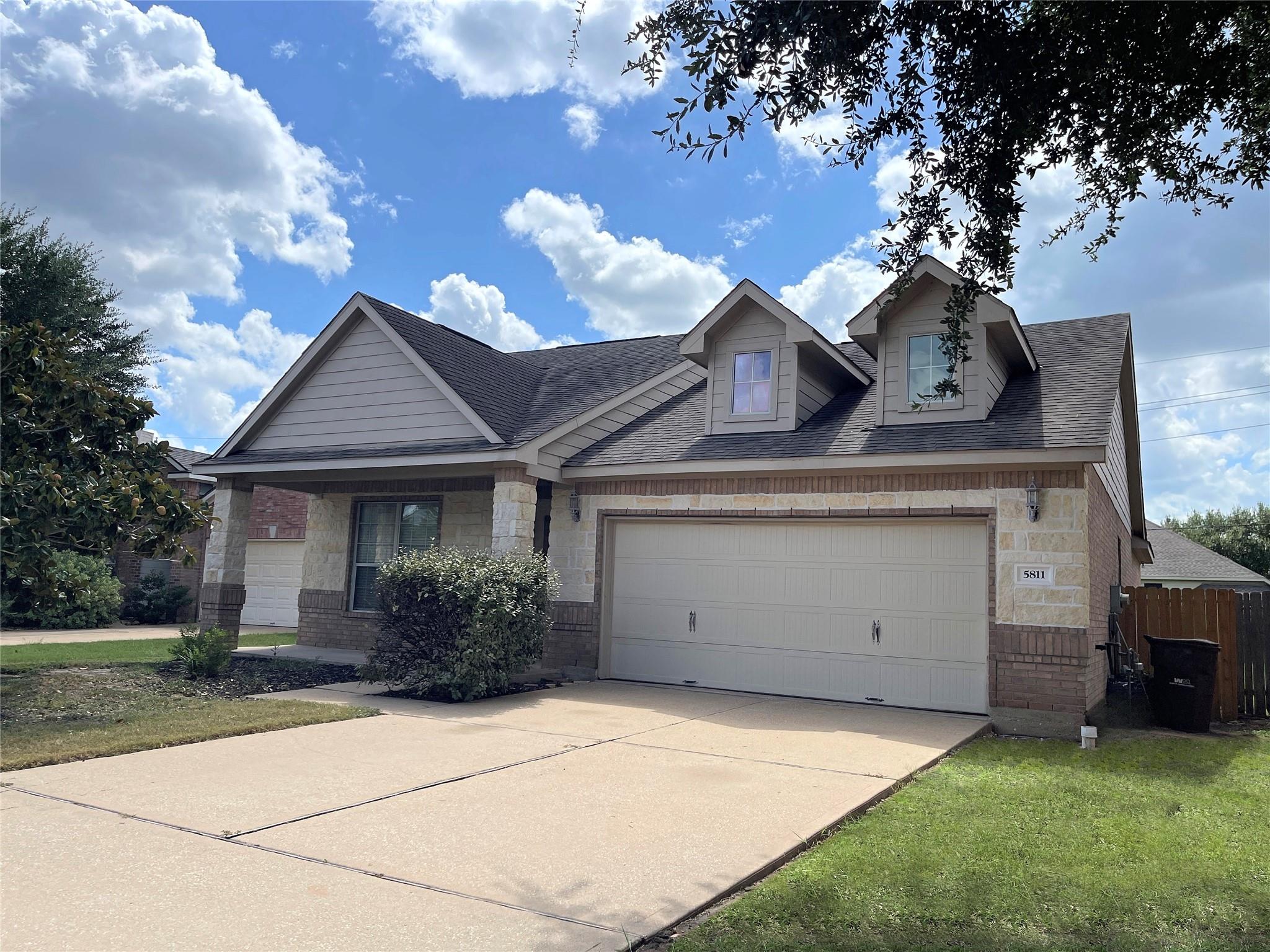 5811 Ranch Riata Court