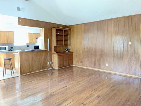 Tiny photo for 8902 Sharpview Drive, Houston, TX 77036 (MLS # 92244814)