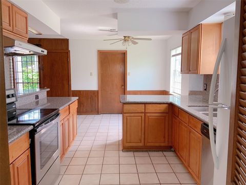 Tiny photo for 8902 Sharpview Drive, Houston, TX 77036 (MLS # 92244814)