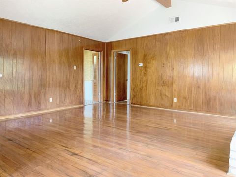 Tiny photo for 8902 Sharpview Drive, Houston, TX 77036 (MLS # 92244814)
