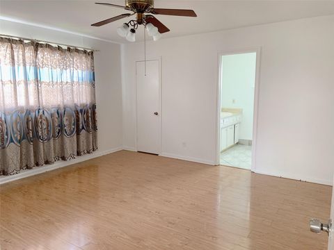Tiny photo for 8902 Sharpview Drive, Houston, TX 77036 (MLS # 92244814)