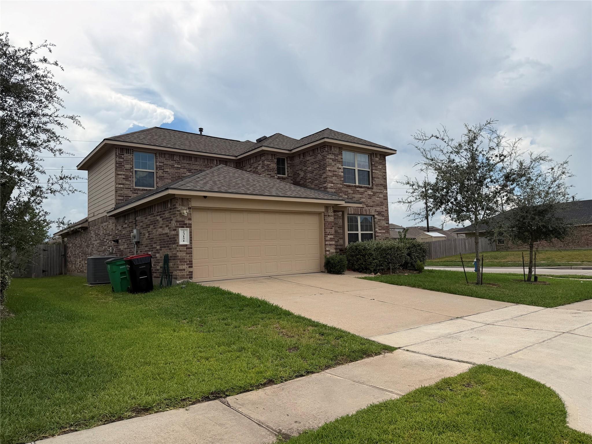 23151 Robbers Nest Dr