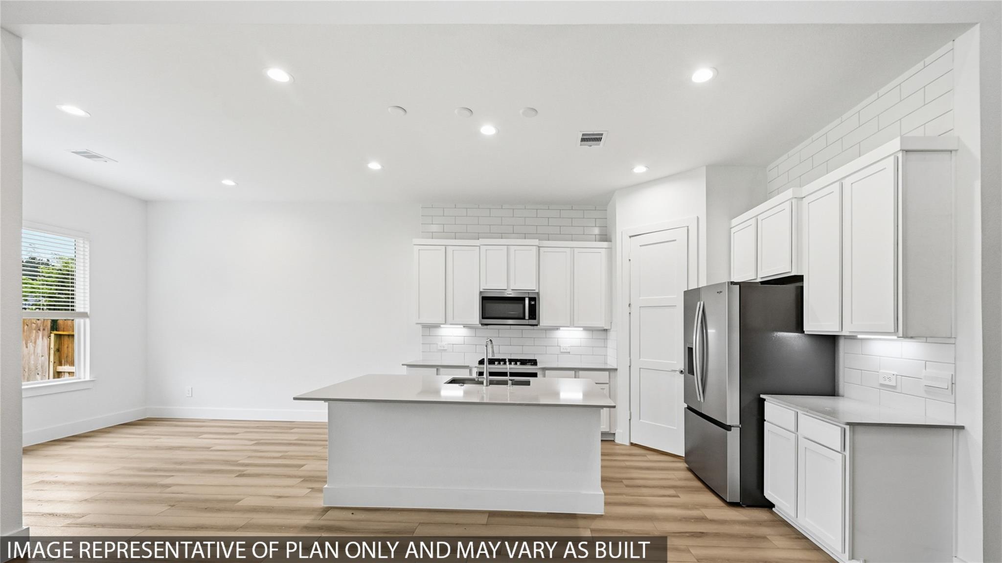 41038 Riverside Meadows Drive