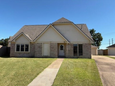Photo of 2519 Carriage Lane, Stafford, TX 77477 (MLS # 91674545)