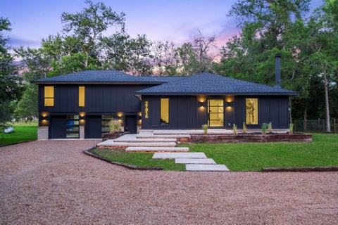 Photo of 21015 Britt Oaks Drive, Alvin, TX 77511 (MLS # 75961744)