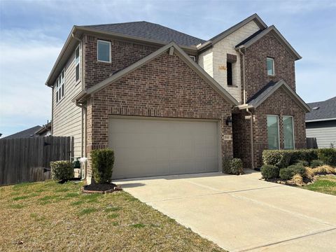 Homes For Sale - 7846 Skylark Heights Lane<br/> Fort Bend County, Richmond, TX 77407