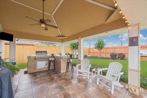 Tiny photo for 7415 Tranquil River Drive, Pasadena, TX 77505 (MLS # 63650668)