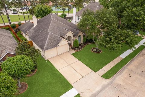 Tiny photo for 7415 Tranquil River Drive, Pasadena, TX 77505 (MLS # 63650668)
