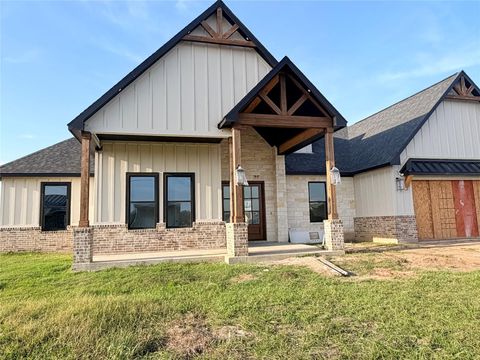Photo of 826 Angus Trail, Angleton, TX 77515 (MLS # 89503472)