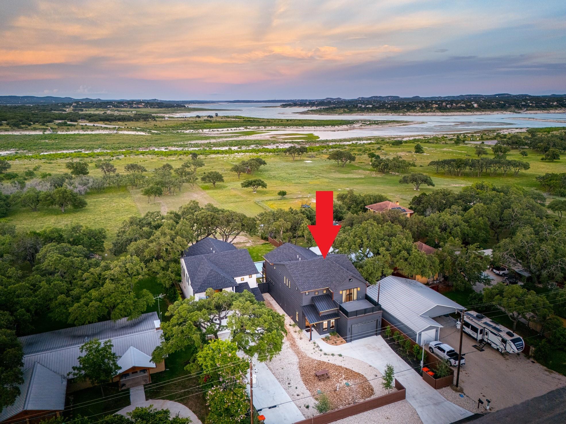 2854 Lakeshore Drive