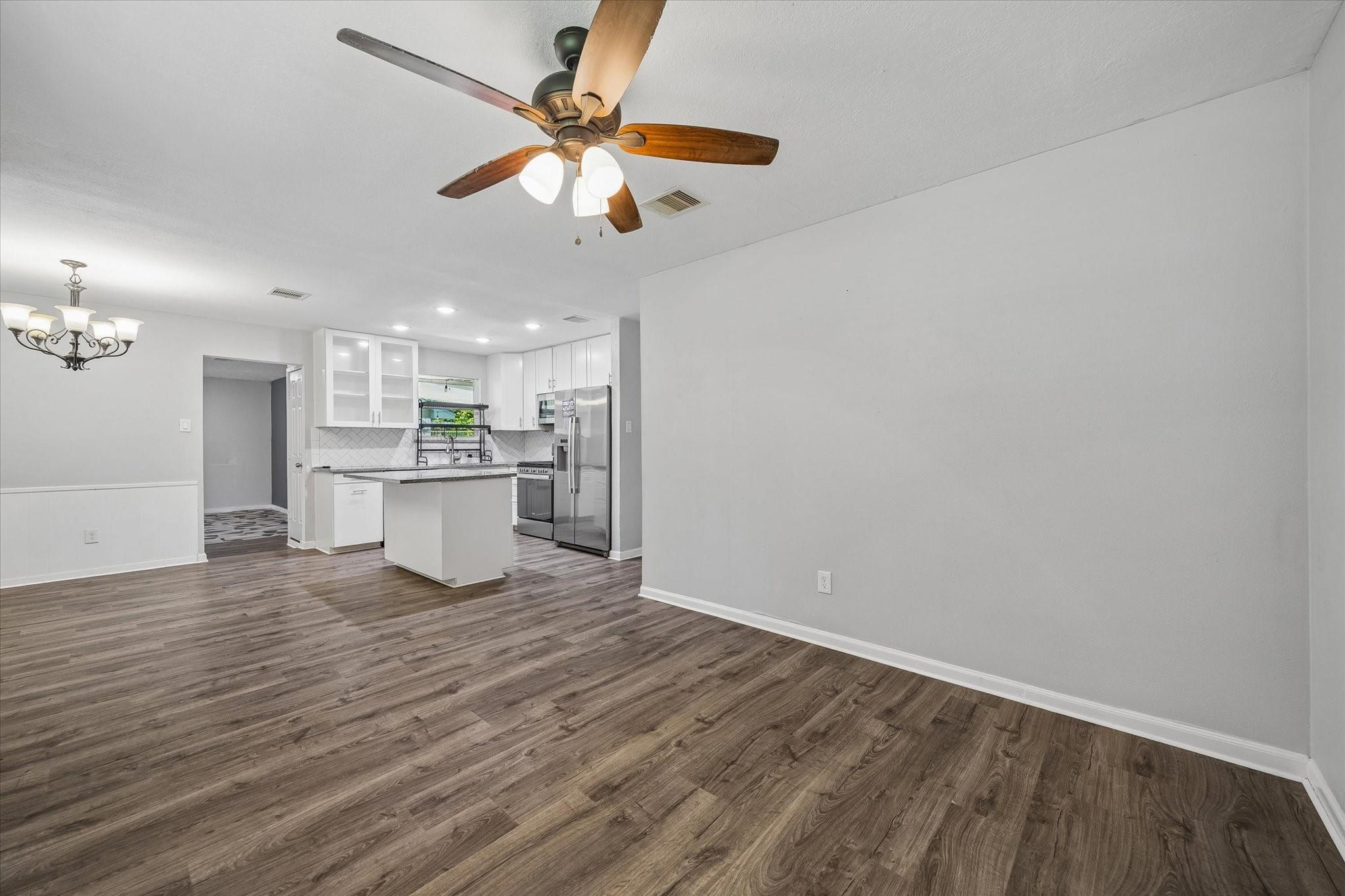 1526 Diplomat Way