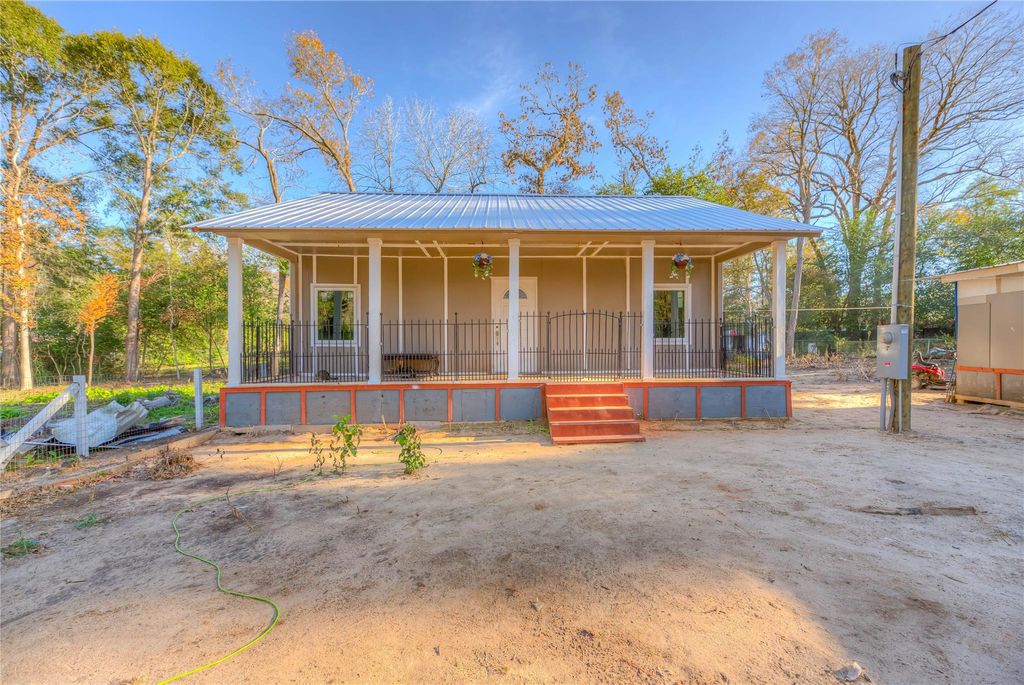 Photo of 186 Baletka Boulevard, Livingston, TX 77351 (MLS # 24575045)