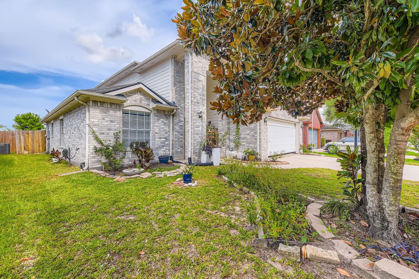 21010 Vista Trace Drive