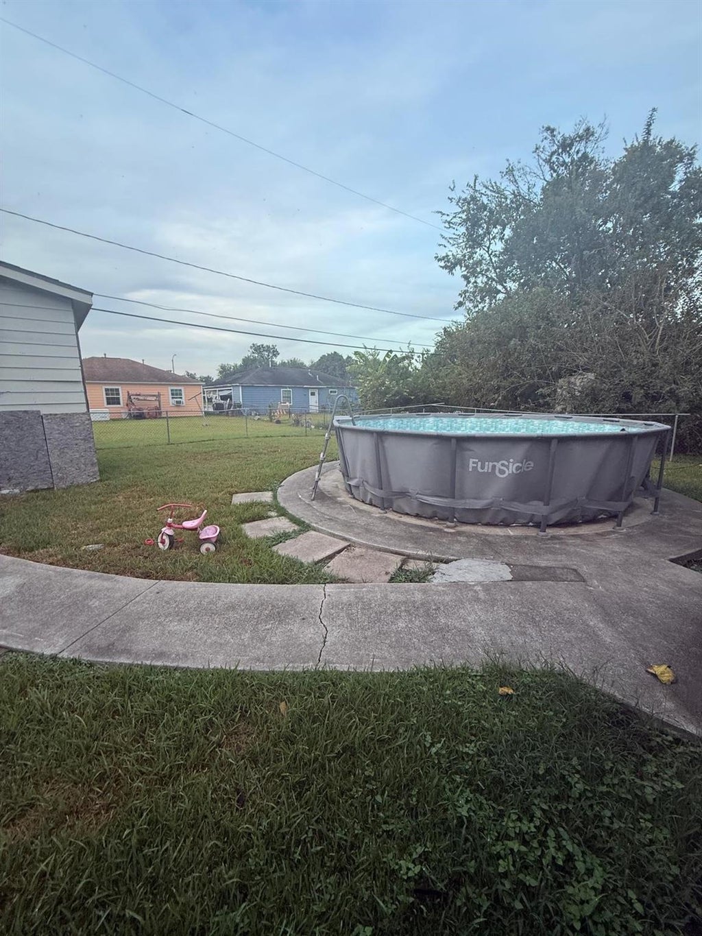 Photo of 3115 Hartsville Rd RD, Houston, TX 77051 (MLS # 20107208)