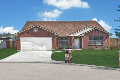 Photo of 7706 Kempsey Lane, Houston, TX 77040 (MLS # 38783166)