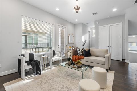 Tiny photo for 8409 Hempstead Road #H, Houston, TX 77008 (MLS # 52695732)