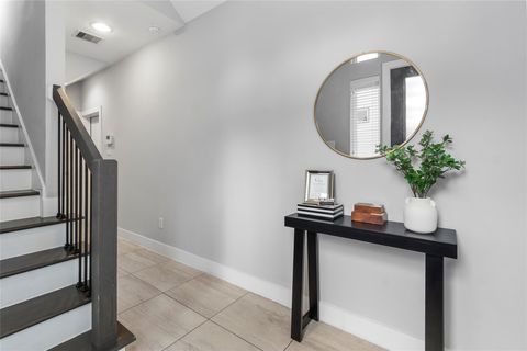 Tiny photo for 8409 Hempstead Road #H, Houston, TX 77008 (MLS # 52695732)