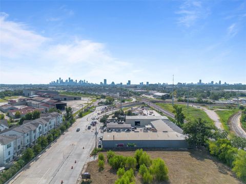 Tiny photo for 8409 Hempstead Road #H, Houston, TX 77008 (MLS # 52695732)