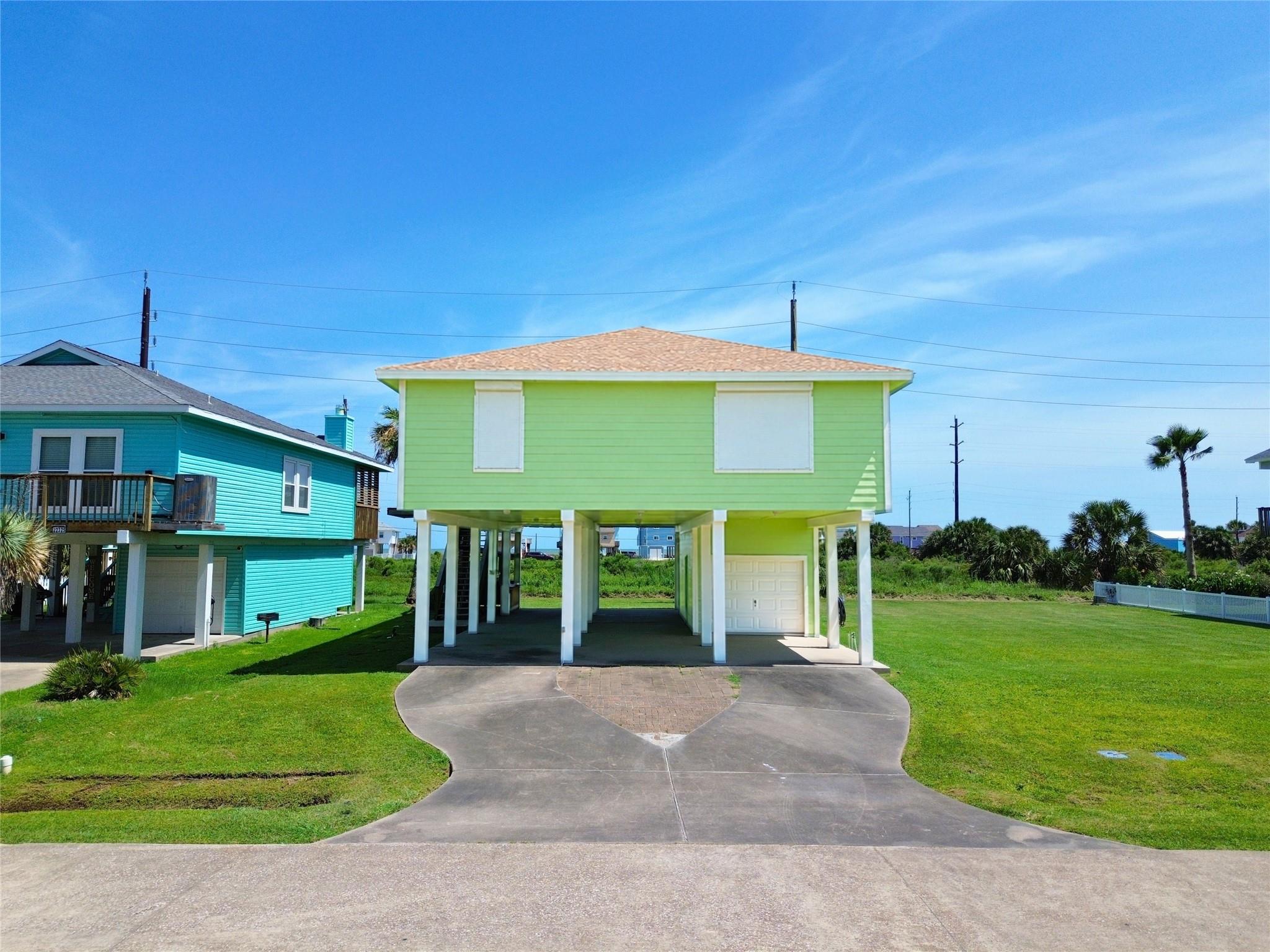 22329 Vista Del Mar
