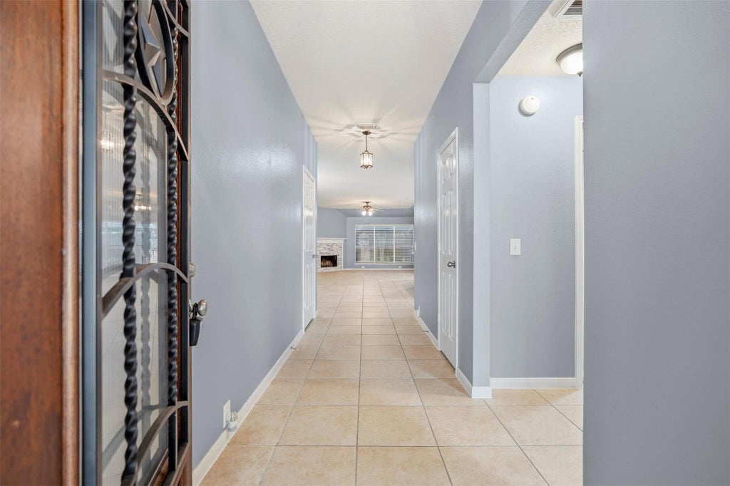 Photo of 20019 Hardsville Drive, Spring, TX 77388 (MLS # 47094093)