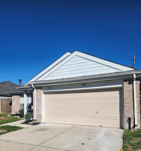 Photo of 6319 Pouter Drive, Houston, TX 77083 (MLS # 80906928)