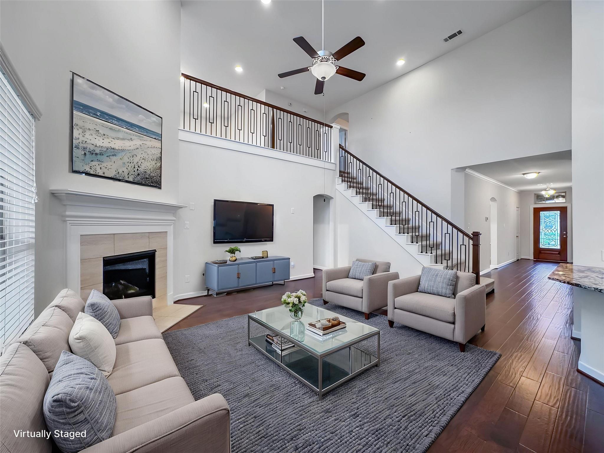 2514 Deerwood Heights Lane