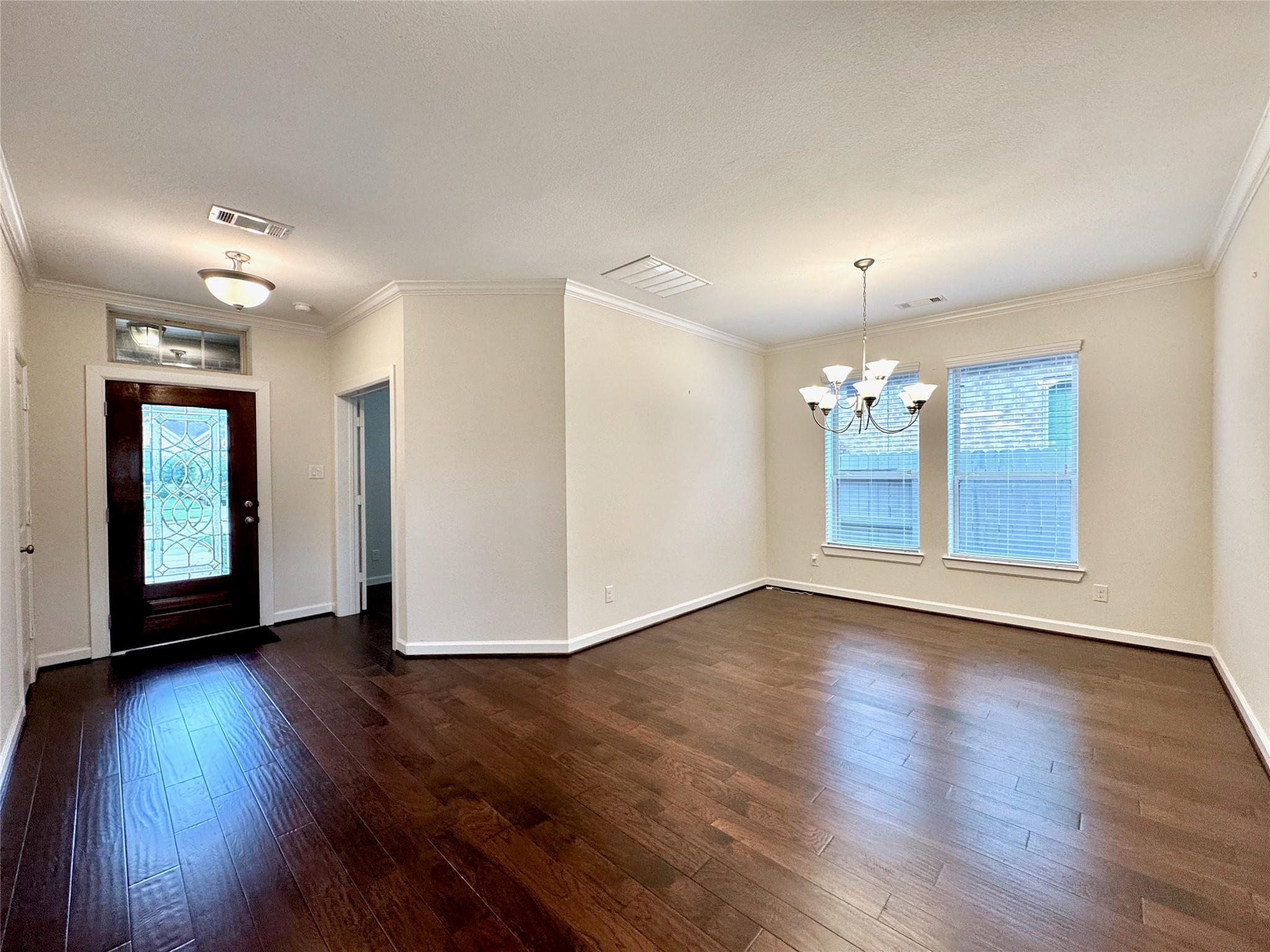 2514 Deerwood Heights Lane