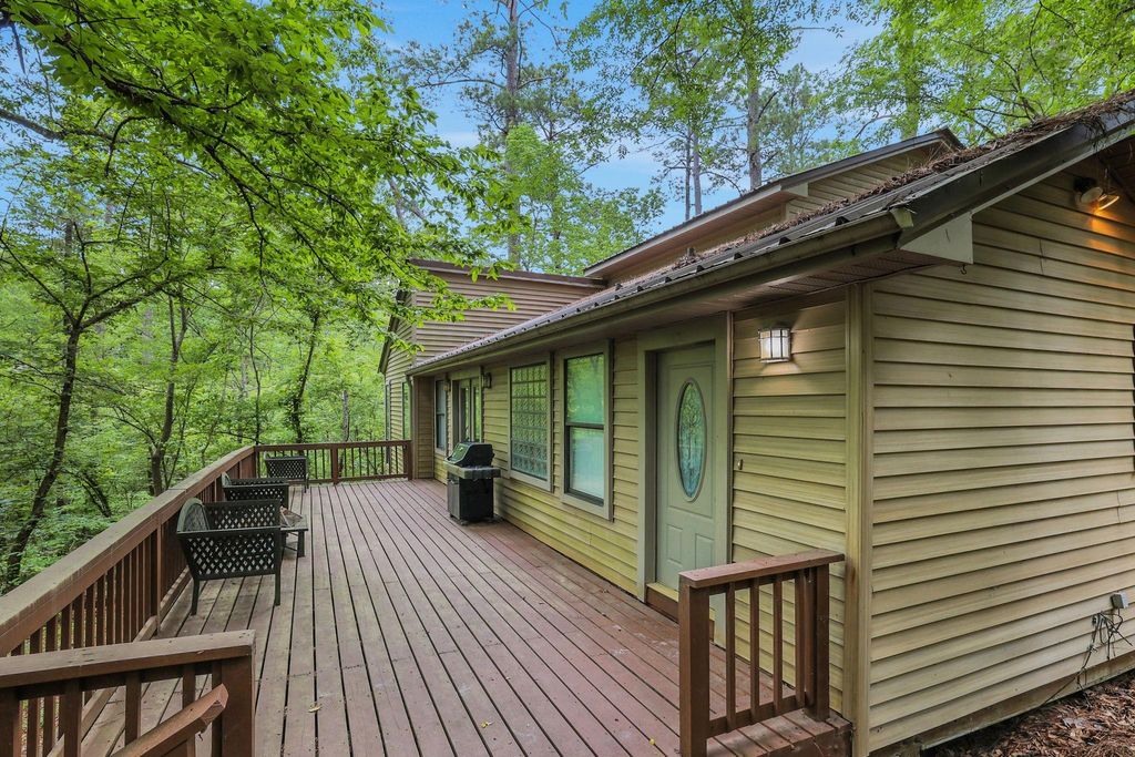 Photo of 701 Lakeview Estates Drive, Coldspring, TX 77331 (MLS # 56947328)