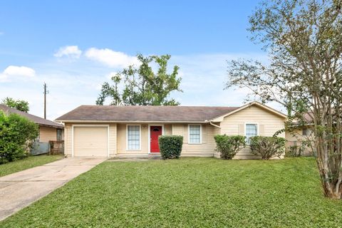 Photo of 7411 Langley Road, Houston, TX 77016 (MLS # 18329996)