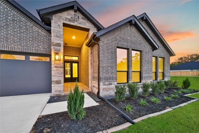 343 Louvenia Court Pinehurst TX 77362